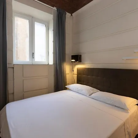 Venezia Square Daire